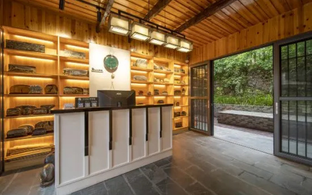 Furong Town Shangfang Jiewa Designer Garden Meisu