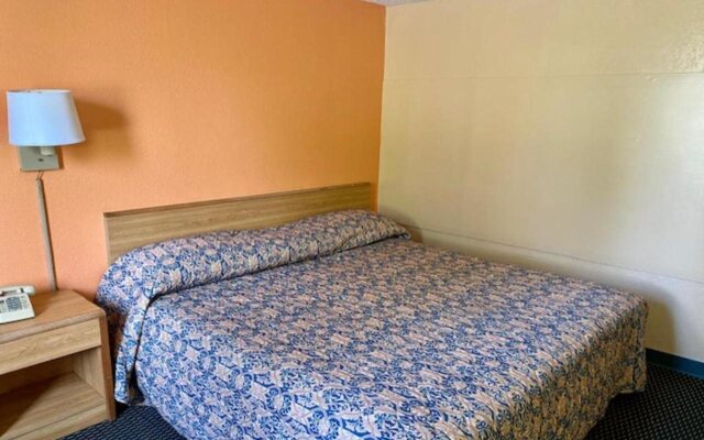 Red Carpet Inn & Suites Lima