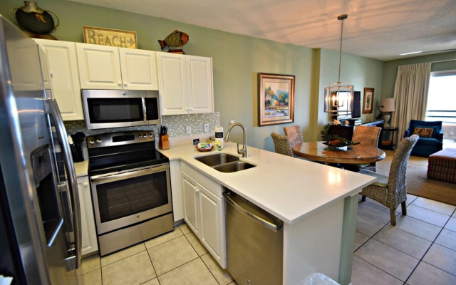 Caribbean 803 by RedAwning