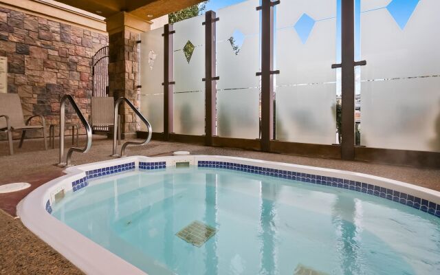 Best Western Diamond Inn