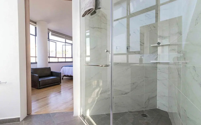 Polanco Heart Apartments by JV89