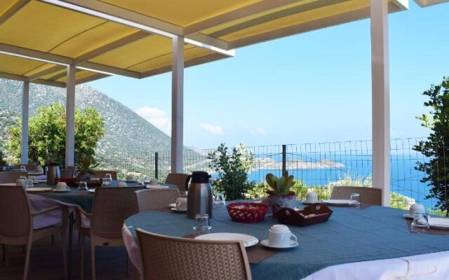 Okeanides Villas