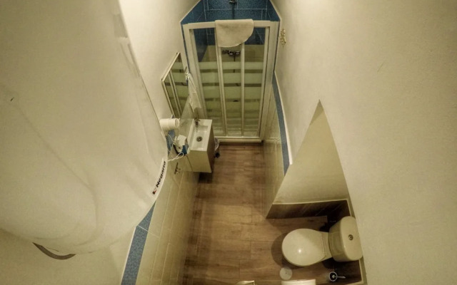 Spanish Galleon Lodge
