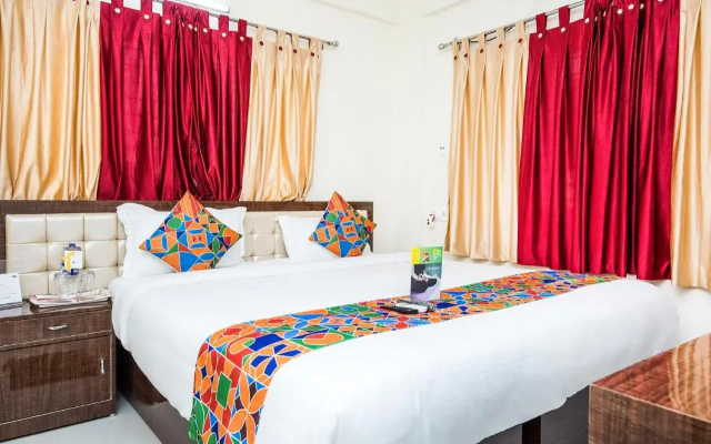 FabHotel Kolkata Residency