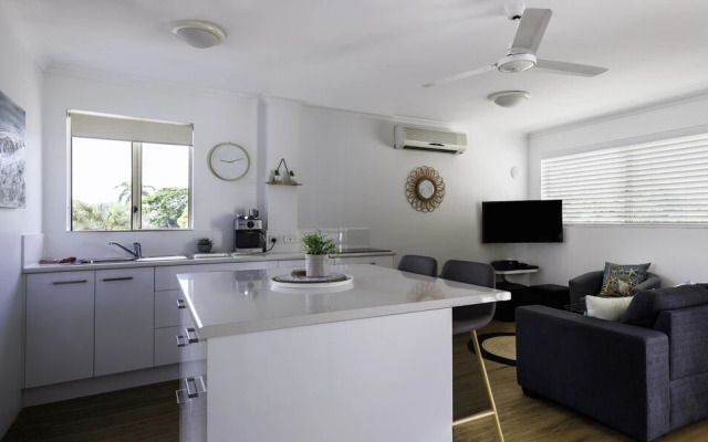 River Sands Apartments