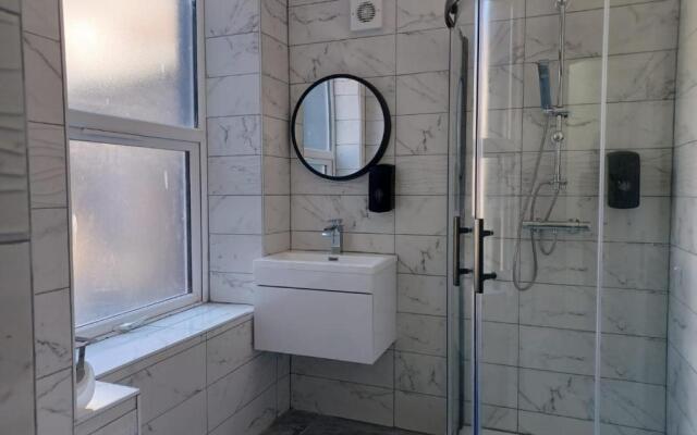 Black Pearl Luxury Apartments