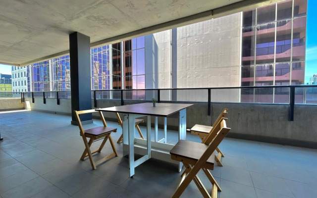 Pleasant Terrace 3BR 2BA WIFI City view