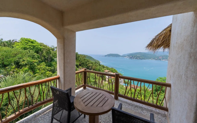 Pacifica Grand Resort & Spa Zihuatanejo