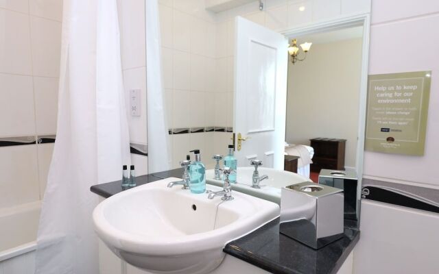 White Lion Royal Hotel