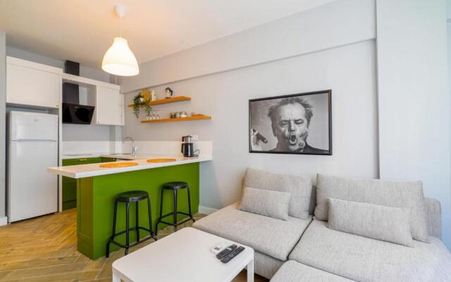 Central Flat near Beach in Muratpasa Antalya