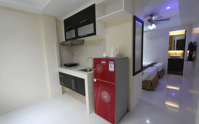RedDoorz @ Grand Apartelle Hernan Cortes Cebu