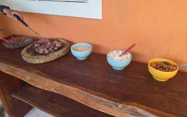 Serrmabi Pé na Areia by La Playa