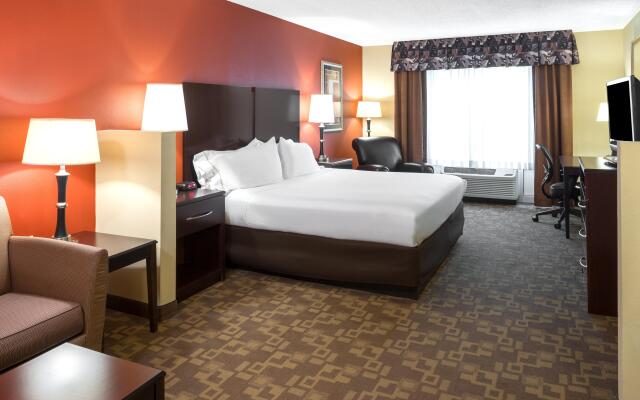 Holiday Inn Express & Suites Lexington Dtwn Area-Keenland by IHG
