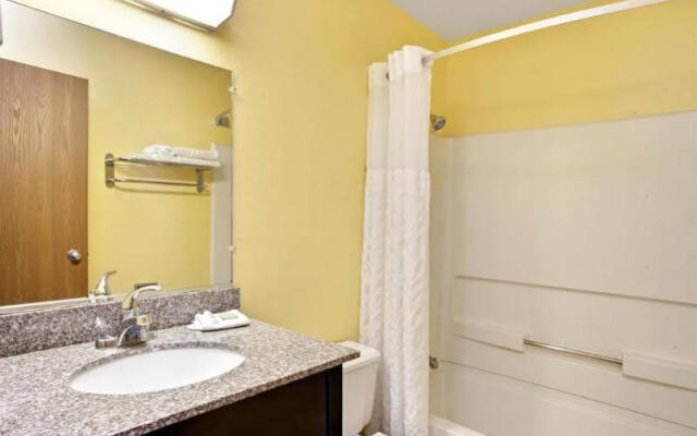 Super 8 Romeoville Bolingbrook