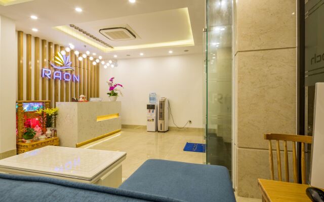 Raon Danang Beach Hotel