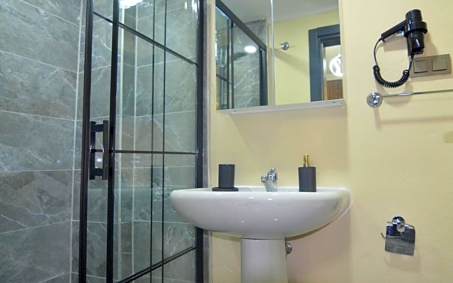 Mykonut Boutique Suites
