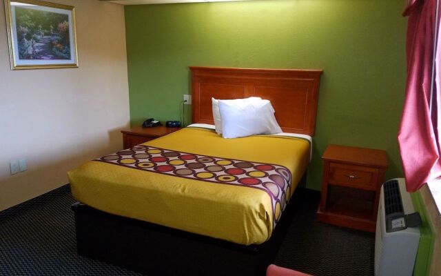 Holiday Terrace Motel