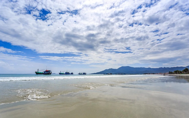 White Sand Doclet Resort And Spa