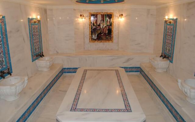 Laleli Blue Marmaray Hotel