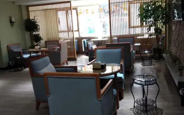 Tiange Theme Hotel (Jianzhong Branch)