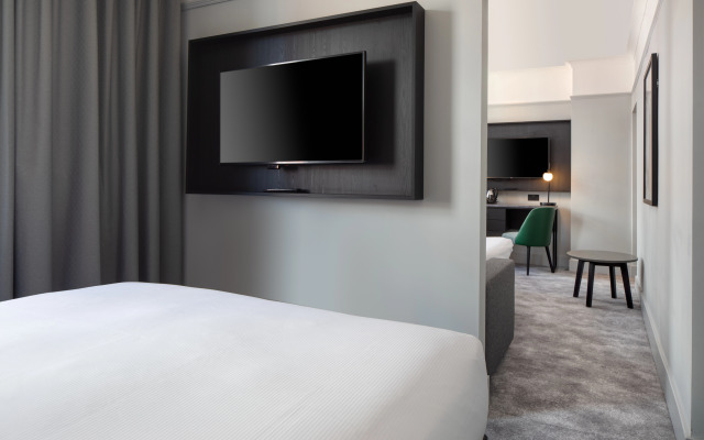 DoubleTree by Hilton Brighton Metropole