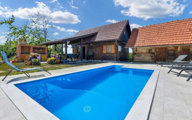 Beautiful Home in Stubicke Toplice With 2 Bedrooms, Wifi and Outdoor Swimming Pool