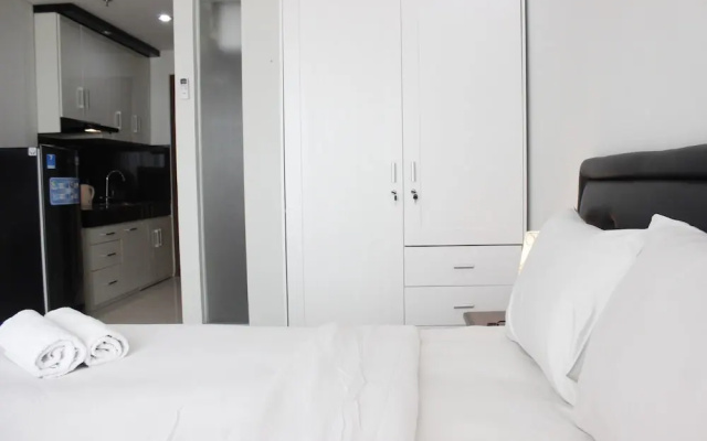 Strategic Studio at Green Kosambi Bandung Apartment – Guest Rooms – Bandung