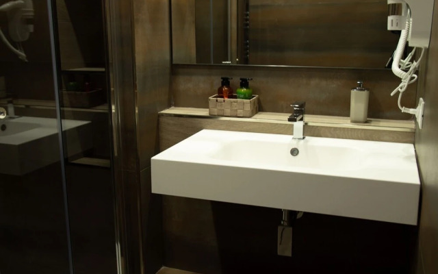"room in B&B - Standard Single Room"