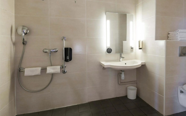 B&B HOTEL Castres Centre Gambetta