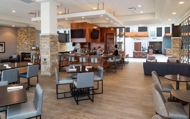 DoubleTree by Hilton Madison East