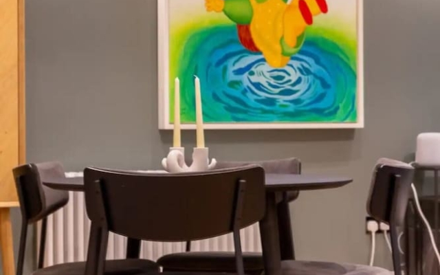 Bright and Stylish 2 Bedroom Flat in Chiswick