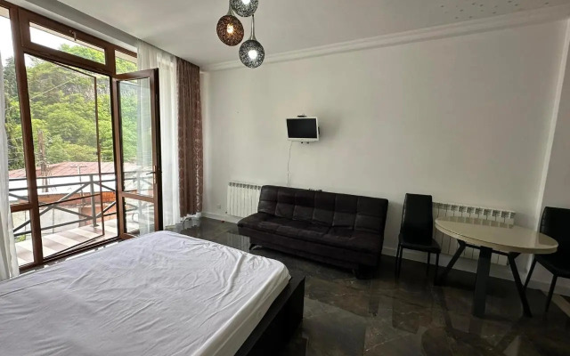 Guest House Nana