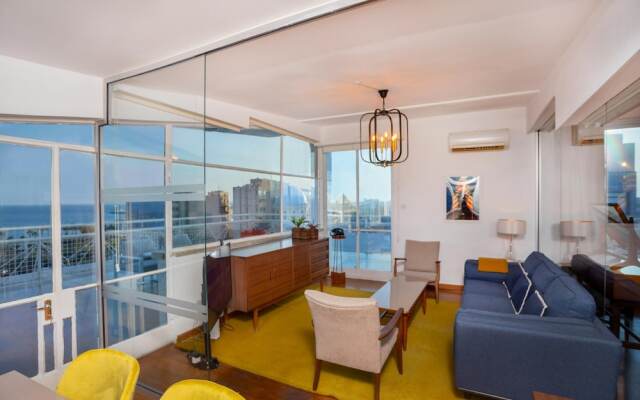 1-80 Collection 601 Penthouse
