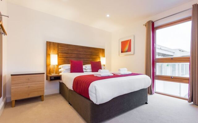 Premier Apartments Bristol Cabot Circus