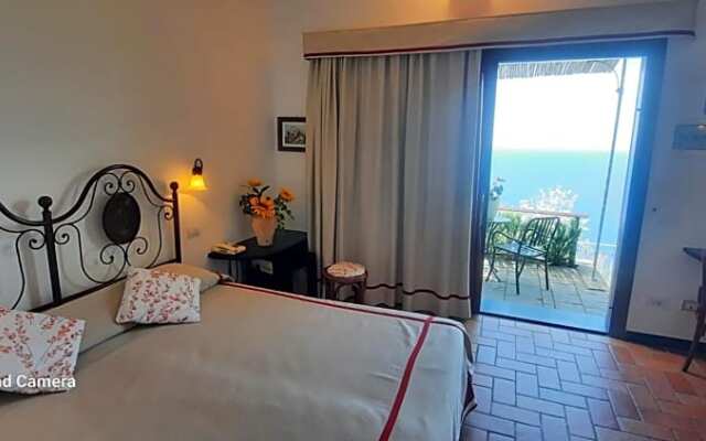 Hotel La Giada Del Mesco
