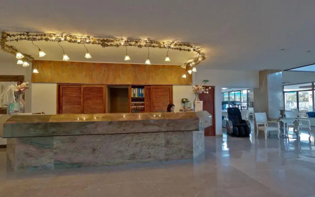 Palmariva Beach Hotel