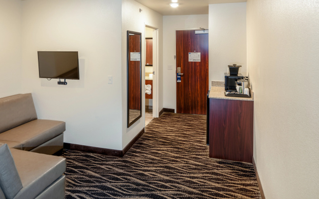 Cobblestone Inn & Suites - Fairfield Bay