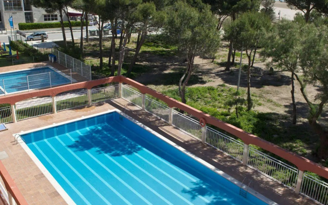 Apartamentos Salles Beach