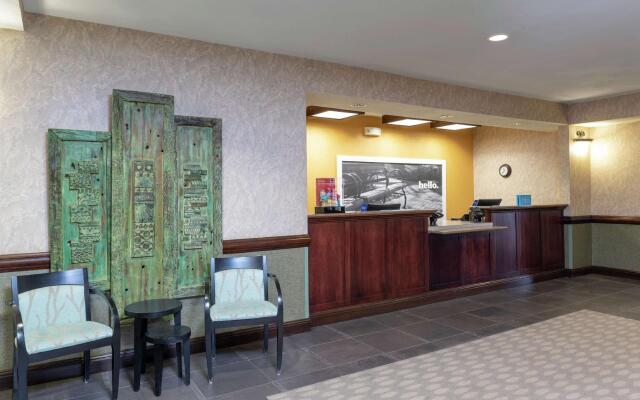 Hampton Inn & Suites Valparaiso