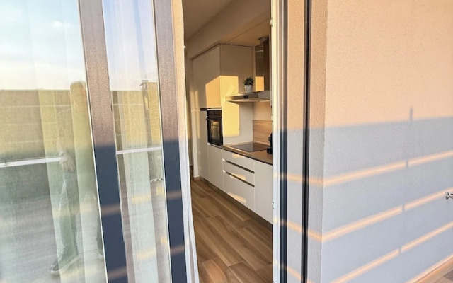 Apartment Free Shuttle