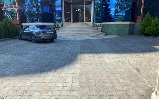 Hotel Genatsvale Batumi