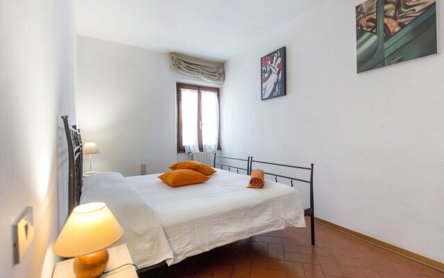 Via Ricasoli apartment