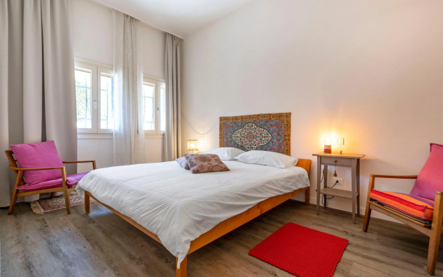 Snug Apartment With Private Courtyard M0270422677