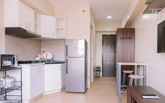 A Dreamy Escape for Three