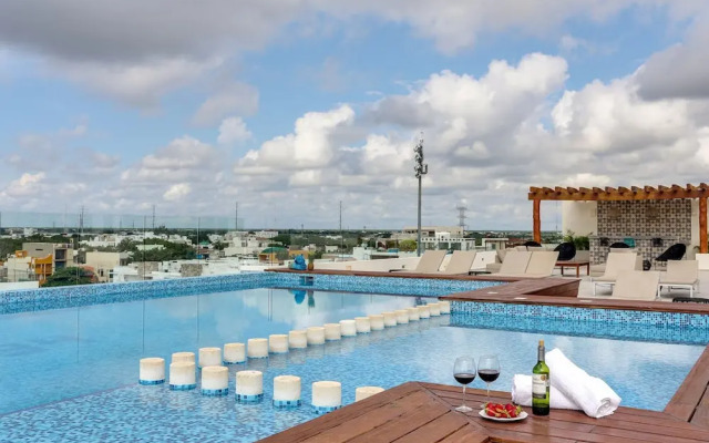 Marea-102 by Playa District