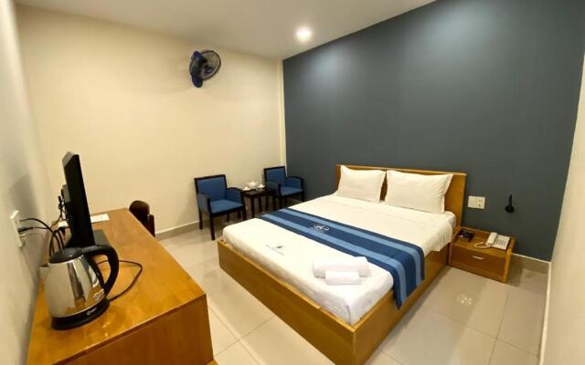 Hung Phuoc Hotel