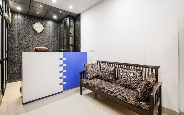 Oyo 46328 Hotel Anand Shri