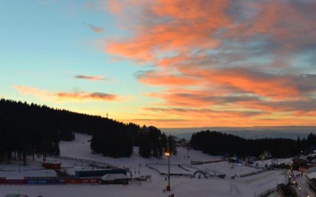 Grey Hotel Kopaonik