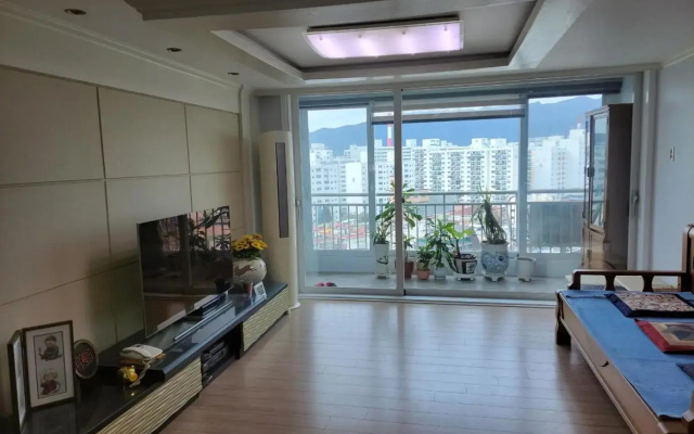 Green Homestay - Foreigner Only