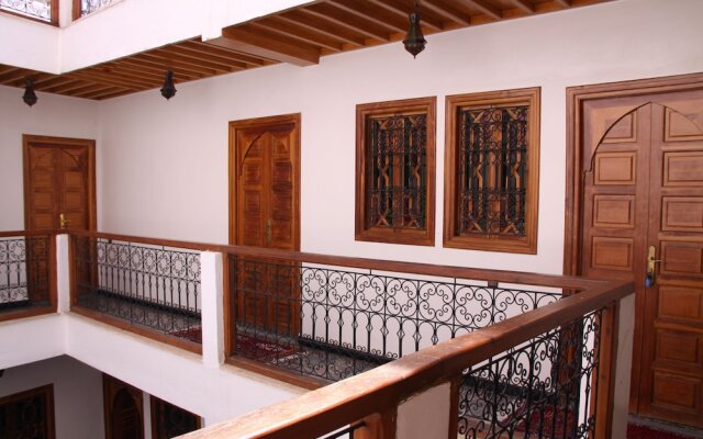 Riad Porte Des 5 Jardins